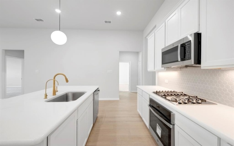 5305 Archeron Avenue, Celina, TX 76227, 4 Habitaciones Habitaciones , ,3 BañosBaños,Residential,En Venta,5305 Archeron Avenue,0,21071538