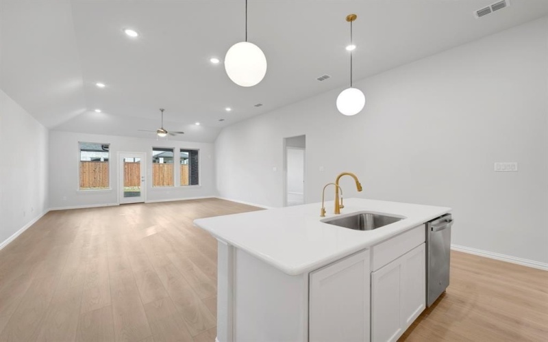 5305 Archeron Avenue, Celina, TX 76227, 4 Habitaciones Habitaciones , ,3 BañosBaños,Residential,En Venta,5305 Archeron Avenue,0,21071538