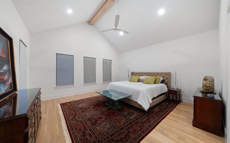 5019 Lark Lane, Dallas, TX 75209, 6 Bedrooms Bedrooms, ,6 BathroomsBathrooms,Residential,For Sale,5019 Lark Lane,0,21072158