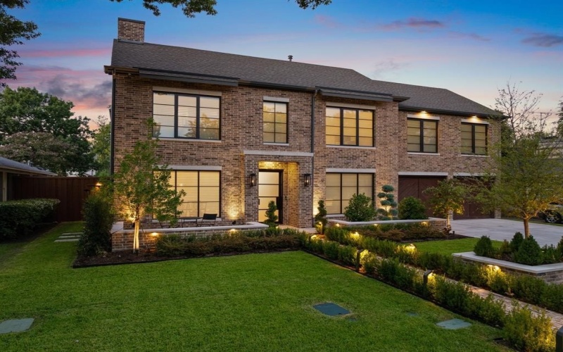 5019 Lark Lane, Dallas, TX 75209, 6 Bedrooms Bedrooms, ,6 BathroomsBathrooms,Residential,For Sale,5019 Lark Lane,0,21072158