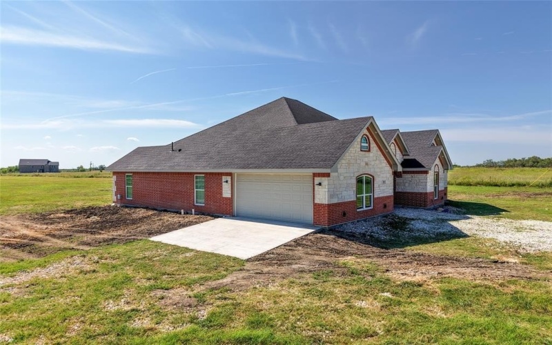 2757 County Road 0070, Corsicana, TX 75110, 4 Bedrooms Bedrooms, ,3 BathroomsBathrooms,Residential,For Sale,2757 County Road 0070,0,21072262