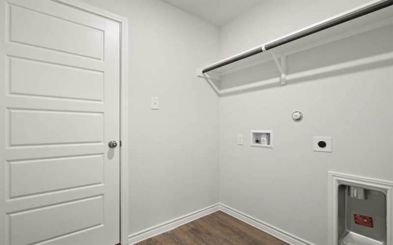 1509 Romans Road, Ennis, TX 75119, 3 Bedrooms Bedrooms, ,2 BathroomsBathrooms,Residential,For Sale,1509 Romans Road,0,21072399