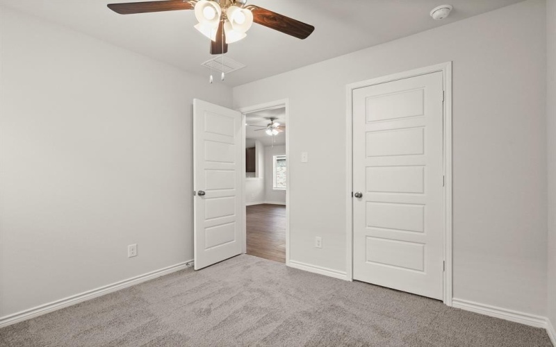 1507 Romans Road, Ennis, TX 75119, 4 Habitaciones Habitaciones , ,2 BañosBaños,Residential,En Venta,1507 Romans Road,0,21072412