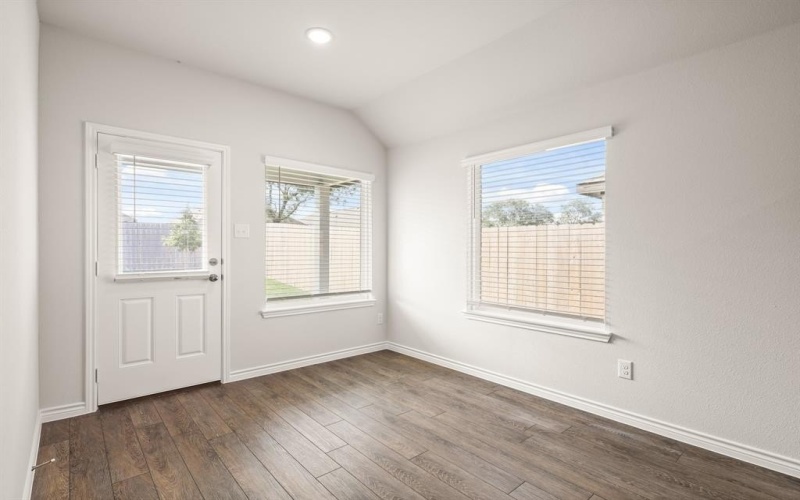 1507 Romans Road, Ennis, TX 75119, 4 Habitaciones Habitaciones , ,2 BañosBaños,Residential,En Venta,1507 Romans Road,0,21072412