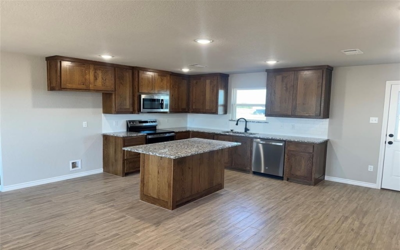 957 Erwin Road, Poolville, TX 76487, 3 Bedrooms Bedrooms, ,2 BathroomsBathrooms,Residential,For Sale,957 Erwin Road,0,21072415