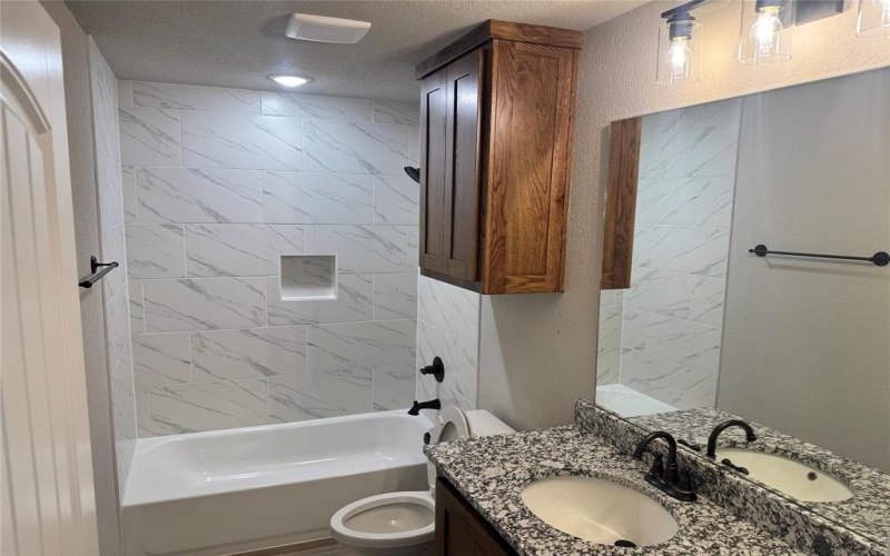 957 Erwin Road, Poolville, TX 76487, 3 Bedrooms Bedrooms, ,2 BathroomsBathrooms,Residential,For Sale,957 Erwin Road,0,21072415