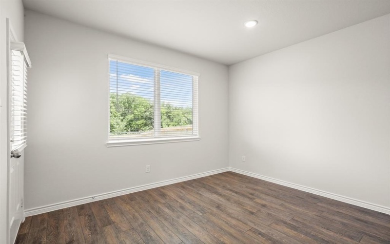 1506 Romans Road, Ennis, TX 75119, 4 Bedrooms Bedrooms, ,2 BathroomsBathrooms,Residential,For Sale,1506 Romans Road,0,21072521