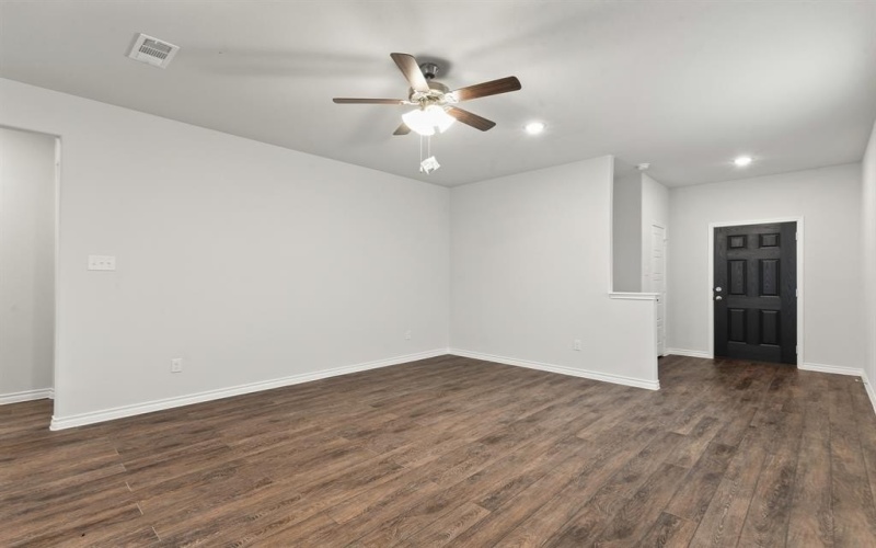 10616 Bleat Street, Fort Worth, TX 76036, 5 Habitaciones Habitaciones , ,2 BañosBaños,Residential,En Venta,10616 Bleat Street,0,21072542