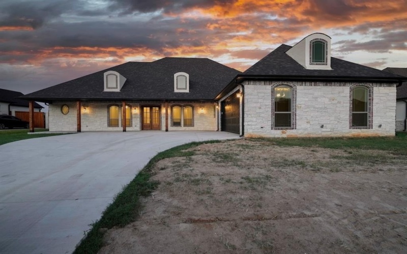 89 S Ryder Cup Trail, Hideaway, TX 75771, 4 Bedrooms Bedrooms, ,5 BathroomsBathrooms,Residential,For Sale,89 S Ryder Cup Trail,0,21072563