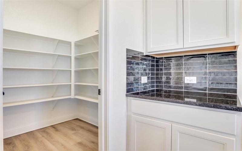 200 Gallegos Drive, Aledo, TX 76008, 4 Bedrooms Bedrooms, ,2 BathroomsBathrooms,Residential,For Sale,200 Gallegos Drive,0,21072736