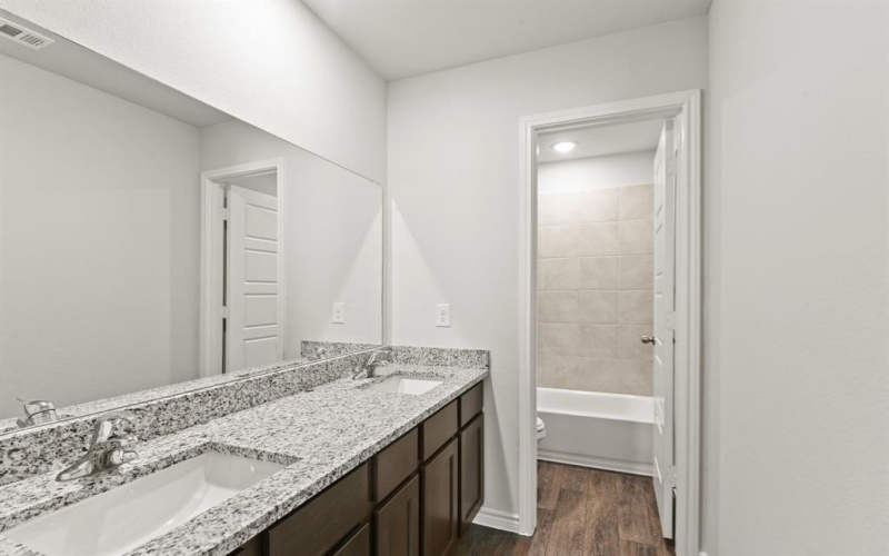 9961 Flying Wing Way, Fort Worth, TX 76131, 4 Habitaciones Habitaciones , ,2 BañosBaños,Residential,En Venta,9961 Flying Wing Way,0,21072768