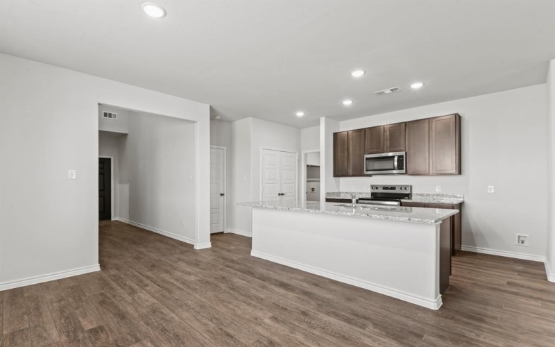 9961 Flying Wing Way, Fort Worth, TX 76131, 4 Habitaciones Habitaciones , ,2 BañosBaños,Residential,En Venta,9961 Flying Wing Way,0,21072768