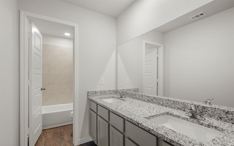 925 Rocket Plane Drive, Fort Worth, TX 76131, 4 Bedrooms Bedrooms, ,2 BathroomsBathrooms,Residential,For Sale,925 Rocket Plane Drive,0,21072783