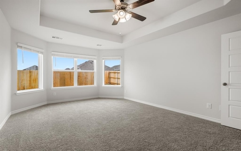 929 Rocket Plane Drive, Fort Worth, TX 76131, 3 Bedrooms Bedrooms, ,2 BathroomsBathrooms,Residential,For Sale,929 Rocket Plane Drive,0,21072794