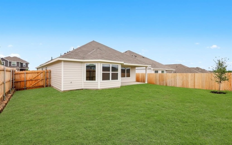 929 Rocket Plane Drive, Fort Worth, TX 76131, 3 Bedrooms Bedrooms, ,2 BathroomsBathrooms,Residential,For Sale,929 Rocket Plane Drive,0,21072794