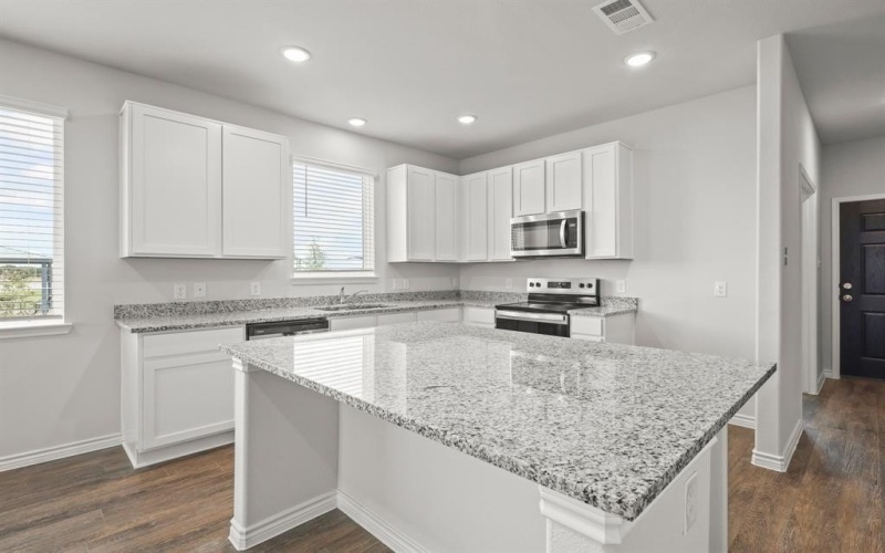 1000 Wingjet Way, Fort Worth, TX 76131, 4 Habitaciones Habitaciones , ,2 BañosBaños,Residential,En Venta,1000 Wingjet Way,0,21072811