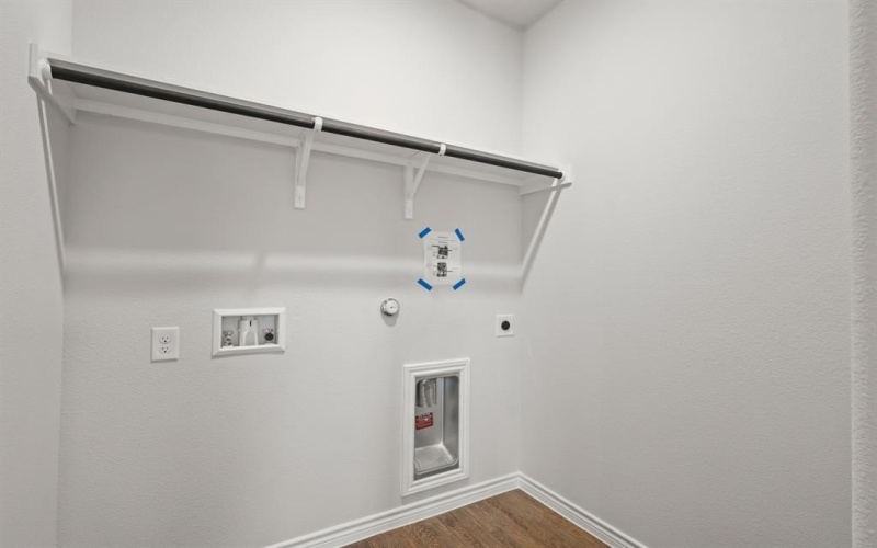 1000 Wingjet Way, Fort Worth, TX 76131, 4 Habitaciones Habitaciones , ,2 BañosBaños,Residential,En Venta,1000 Wingjet Way,0,21072811