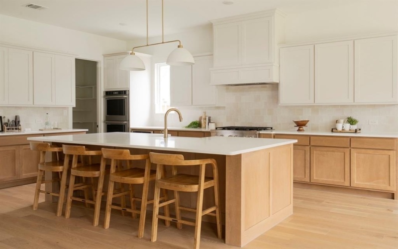 8504 Lacey Road, North Richland Hills, TX 76182, 5 Bedrooms Bedrooms, ,5 BathroomsBathrooms,Residential,For Sale,8504 Lacey Road,0,21073097