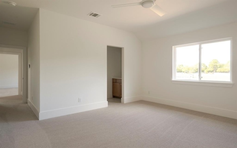 8504 Lacey Road, North Richland Hills, TX 76182, 5 Bedrooms Bedrooms, ,5 BathroomsBathrooms,Residential,For Sale,8504 Lacey Road,0,21073097