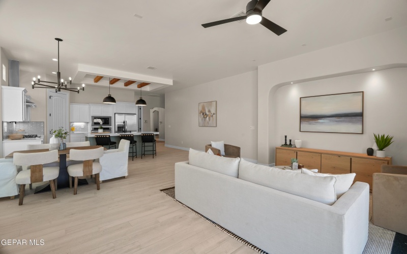 13960 Summer Hail Avenue, Horizon City, TX 79928, 4 Habitaciones Habitaciones , ,2 BañosBaños,Residential,En Venta,13960 Summer Hail Avenue,922004