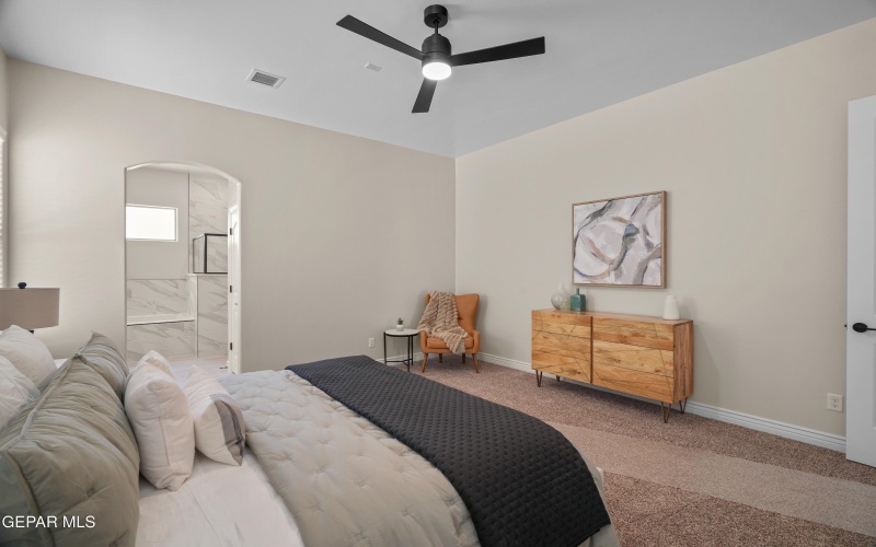 13960 Summer Hail Avenue, Horizon City, TX 79928, 4 Habitaciones Habitaciones , ,2 BañosBaños,Residential,En Venta,13960 Summer Hail Avenue,922004