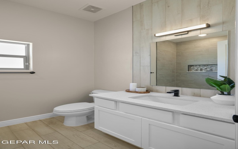 13960 Summer Hail Avenue, Horizon City, TX 79928, 4 Habitaciones Habitaciones , ,2 BañosBaños,Residential,En Venta,13960 Summer Hail Avenue,922004