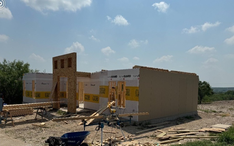 85 LINDA VISTA DR, Eagle Pass, TX 78852, 3 Habitaciones Habitaciones , ,2 BañosBaños,Residential,En Venta,85 LINDA VISTA DR,0,78332