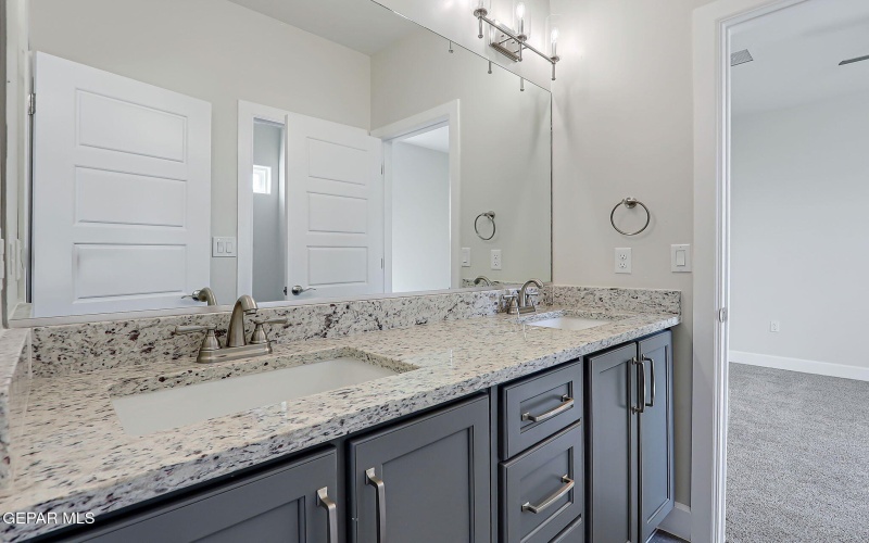 972 Pellegrino Avenue, El Paso, TX 79932, 5 Bedrooms Bedrooms, ,3 BathroomsBathrooms,Residential,For Sale,972 Pellegrino Avenue,0,930970