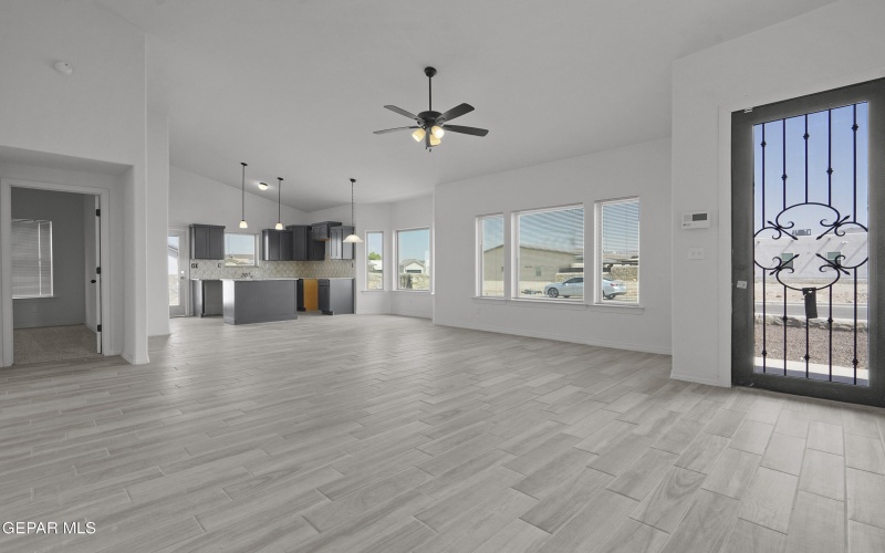 13091 Beccles Street, El Paso, TX 79928, 4 Habitaciones Habitaciones , ,2 BañosBaños,Residential,En Venta,13091 Beccles Street,0,931211