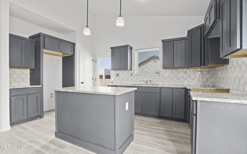 13091 Beccles Street, El Paso, TX 79928, 4 Habitaciones Habitaciones , ,2 BañosBaños,Residential,En Venta,13091 Beccles Street,0,931211
