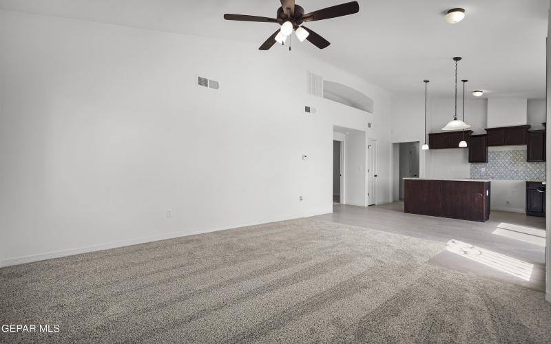 13833 Paseo Central Avenue, El Paso, TX 79928, 3 Bedrooms Bedrooms, ,2 BathroomsBathrooms,Residential,For Sale,13833 Paseo Central Avenue,0,931216