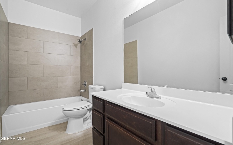 13833 Paseo Central Avenue, El Paso, TX 79928, 3 Bedrooms Bedrooms, ,2 BathroomsBathrooms,Residential,For Sale,13833 Paseo Central Avenue,0,931216