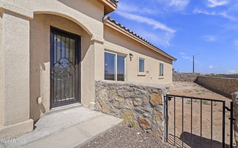 13833 Paseo Central Avenue, El Paso, TX 79928, 3 Bedrooms Bedrooms, ,2 BathroomsBathrooms,Residential,For Sale,13833 Paseo Central Avenue,0,931216