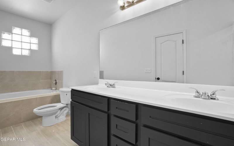13083 Beccles Street, El Paso, TX 79928, 3 Bedrooms Bedrooms, ,2 BathroomsBathrooms,Residential,For Sale,13083 Beccles Street,0,931222