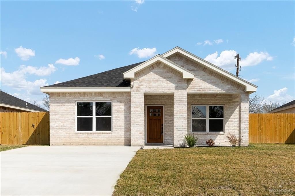 302 Kika De La Garza Boulevard, La Joya, TX 78560, 3 Bedrooms Bedrooms, ,2 BathroomsBathrooms,Residential,For Sale,302 Kika De La Garza Boulevard,0,482140