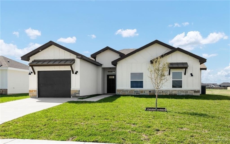 1702 Alyssa Drive, Mercedes, TX 78570, 3 Habitaciones Habitaciones , ,2 BañosBaños,Residential,En Venta,1702 Alyssa Drive,0,482164