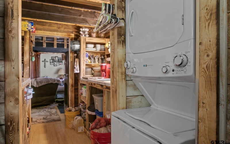 61 Private Road 52436, Pittsburg, TX 75686, 1 Bedroom Bedrooms, ,1 BathroomBathrooms,Residential,For Sale,61 Private Road 52436,0,25014523