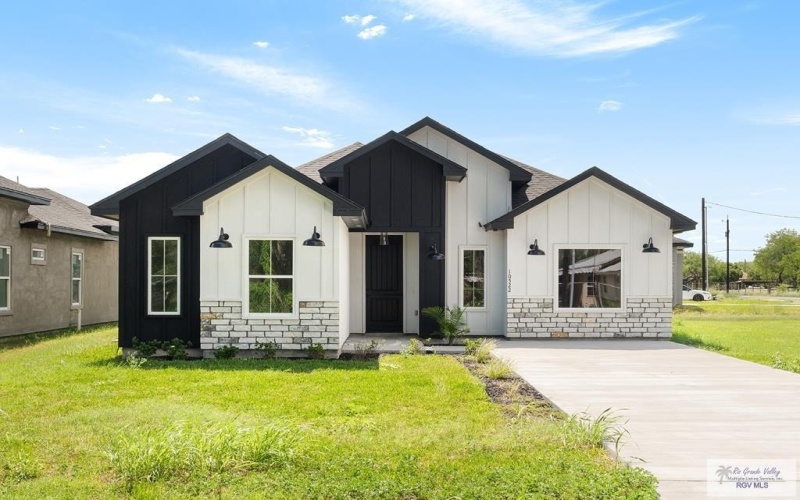 10522 ARKANSAS RD., BROWNSVILLE, TX 78521, 3 Habitaciones Habitaciones , ,2 BañosBaños,Residential,En Venta,10522 ARKANSAS RD.,0,29768861