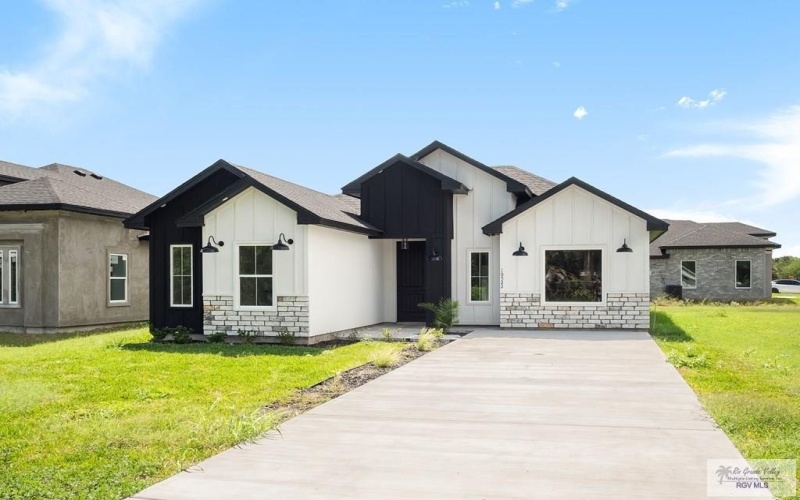 10522 ARKANSAS RD., BROWNSVILLE, TX 78521, 3 Habitaciones Habitaciones , ,2 BañosBaños,Residential,En Venta,10522 ARKANSAS RD.,0,29768861