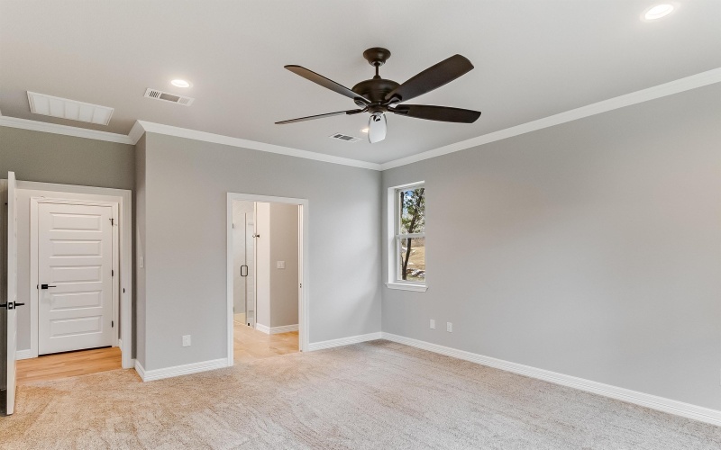 914 W Oakridge Drive, Marble Falls, TX 78654, 3 Bedrooms Bedrooms, ,2 BathroomsBathrooms,Residential,For Sale,914 W Oakridge Drive,0,175191