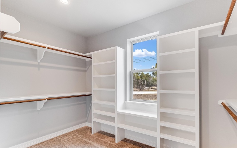 914 W Oakridge Drive, Marble Falls, TX 78654, 3 Bedrooms Bedrooms, ,2 BathroomsBathrooms,Residential,For Sale,914 W Oakridge Drive,0,175191