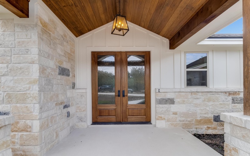 914 W Oakridge Drive, Marble Falls, TX 78654, 3 Bedrooms Bedrooms, ,2 BathroomsBathrooms,Residential,For Sale,914 W Oakridge Drive,0,175191