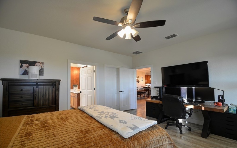 1909 Bear Springs Trail, Pipe Creek, TX 78063, 3 Bedrooms Bedrooms, ,2 BathroomsBathrooms,Residential,For Sale,1909 Bear Springs Trail,0,120449