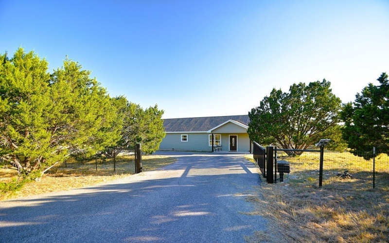 1909 Bear Springs Trail, Pipe Creek, TX 78063, 3 Bedrooms Bedrooms, ,2 BathroomsBathrooms,Residential,For Sale,1909 Bear Springs Trail,0,120449
