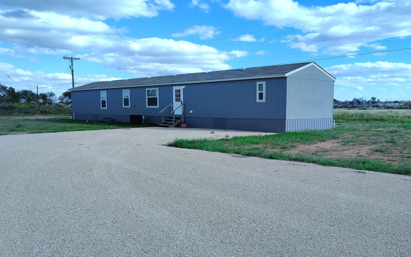 201 E Harrision Avenue, Morton, TX 79346, 3 Bedrooms Bedrooms, ,2 BathroomsBathrooms,Residential,For Sale,201 E Harrision Avenue,0,202561193