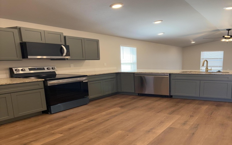 2119 Langford Avenue, Lubbock, TX 79407, 3 Habitaciones Habitaciones , ,2 BañosBaños,Residential,En Venta,2119 Langford Avenue,0,202561206