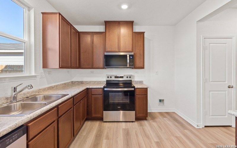 9323 BIRCH BARK BEND, San Antonio, TX 78221, 3 Bedrooms Bedrooms, ,2 BathroomsBathrooms,Residential,For Sale,9323 BIRCH BARK BEND,0,1911497