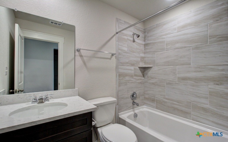 2422 White Daisy Hill, Converse, TX 78109, 4 Habitaciones Habitaciones , ,2 BañosBaños,Residential,En Venta,2422 White Daisy Hill,0,594047