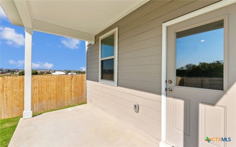 109 Green Berets Bend, Jarrell, TX 76537, 3 Bedrooms Bedrooms, ,2 BathroomsBathrooms,Residential,For Sale,109 Green Berets Bend,0,594069