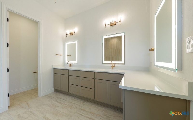 1126 Vintage Way, New Braunfels, TX 78132, 4 Habitaciones Habitaciones , ,3 BañosBaños,Residential,En Venta,1126 Vintage Way,0,594093